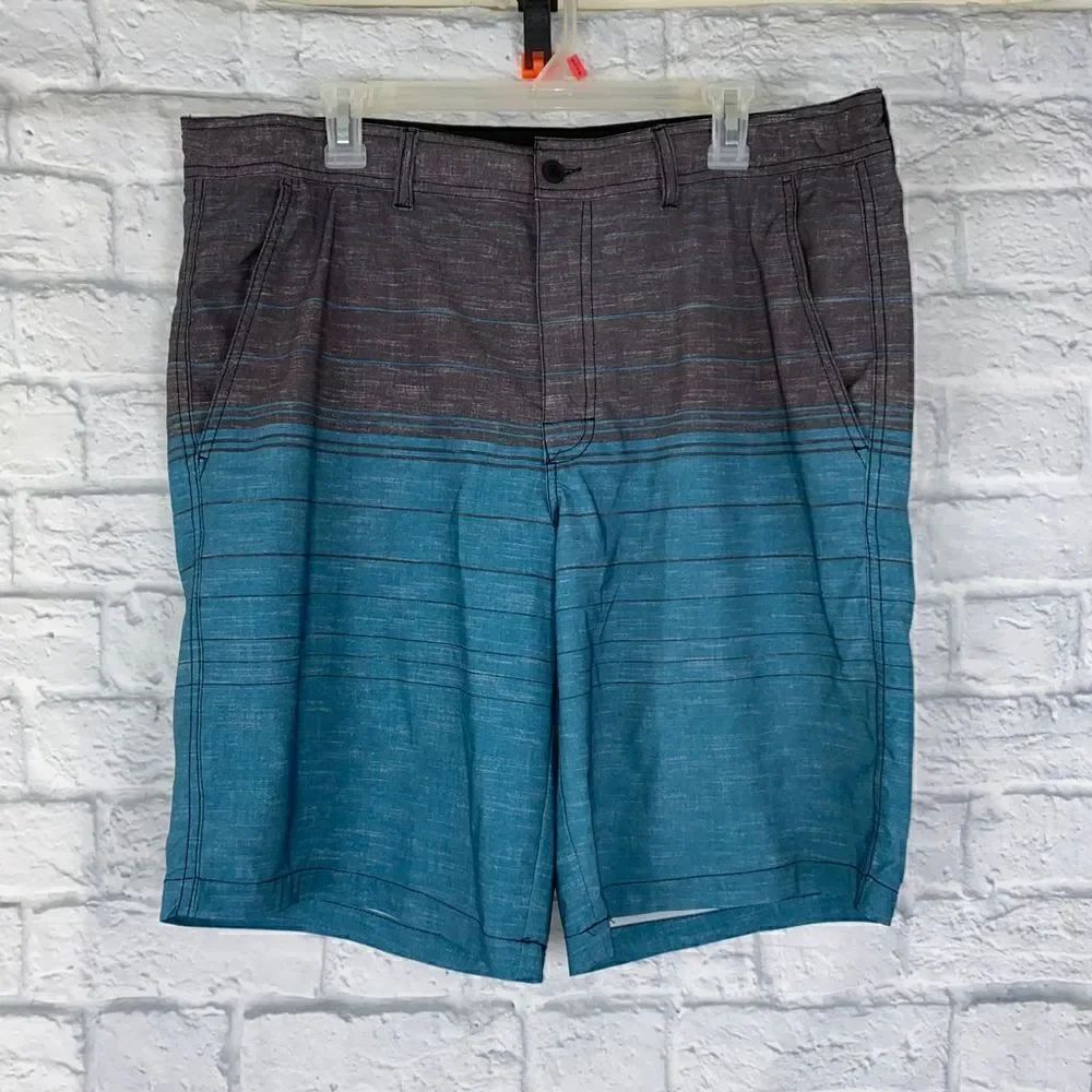 Mossimo suppy Co lightweight shorts men size 38